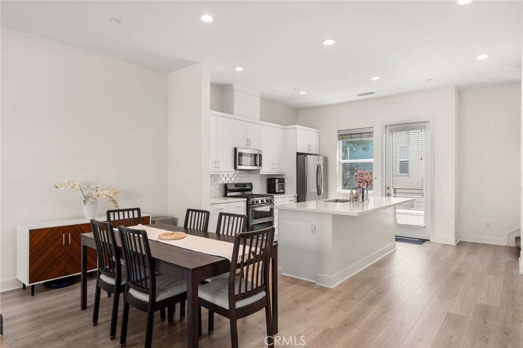 921 E Mason Lane 28
