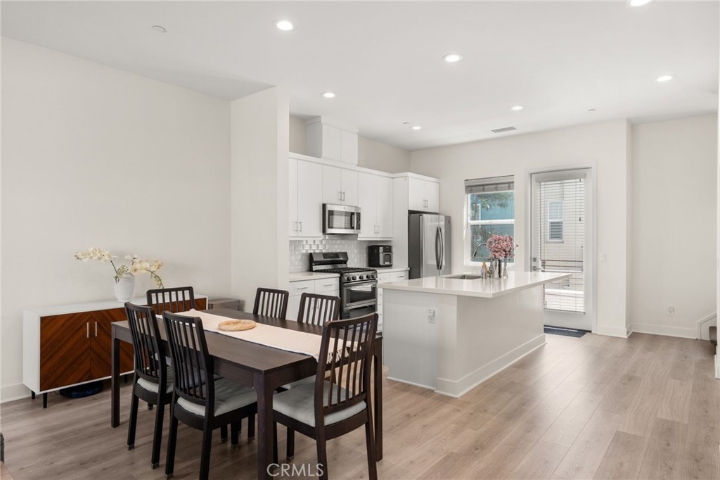 921 E Mason Lane 28