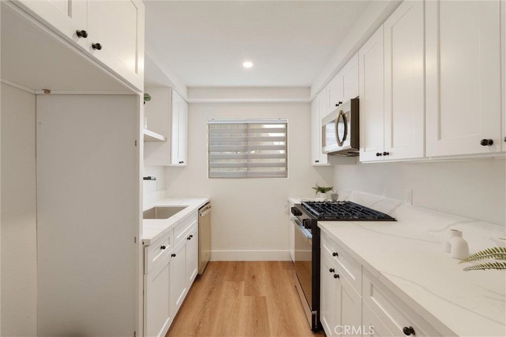 525 E Verdugo Avenue E