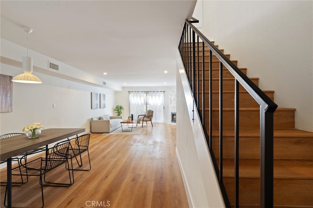 525 E Verdugo Avenue E