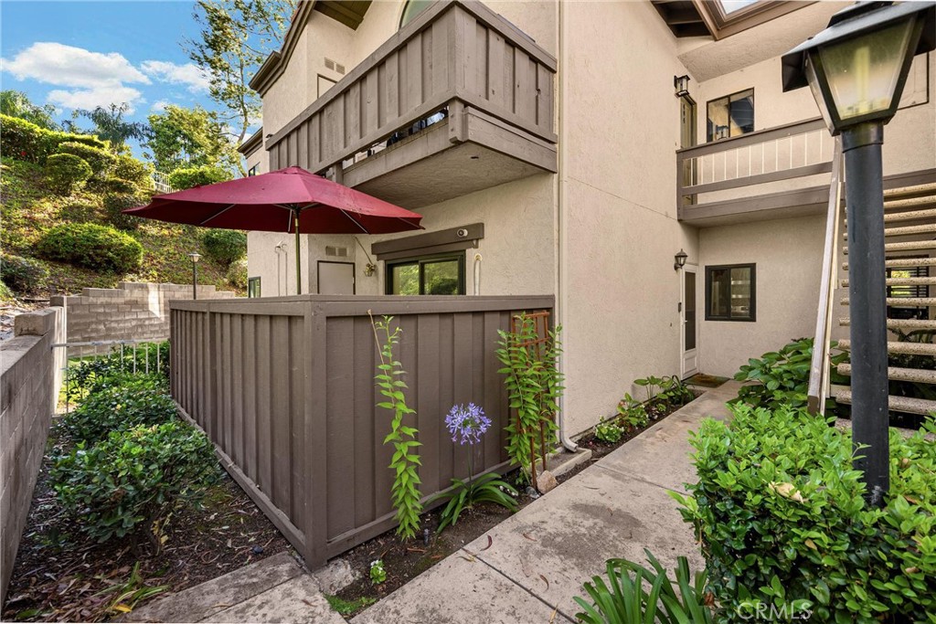 22709 Lakeway Dr 493