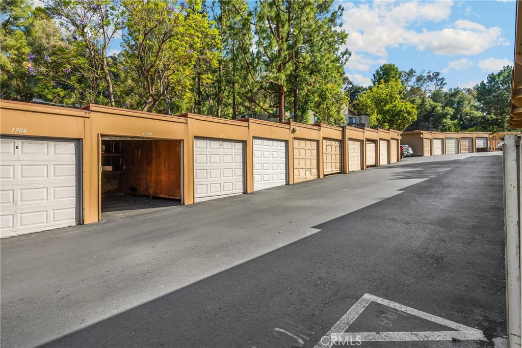 22709 Lakeway Dr 493