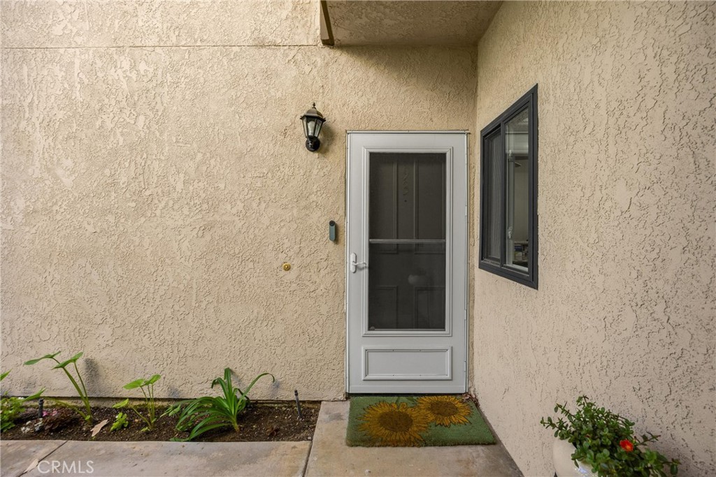 22709 Lakeway Dr 493