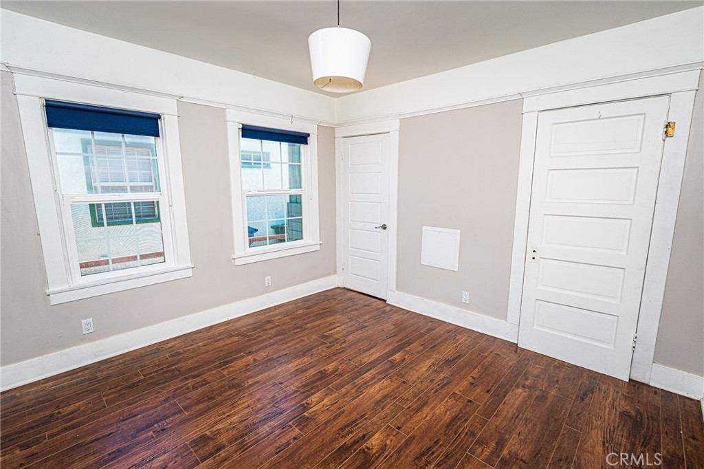 220 Palm Place