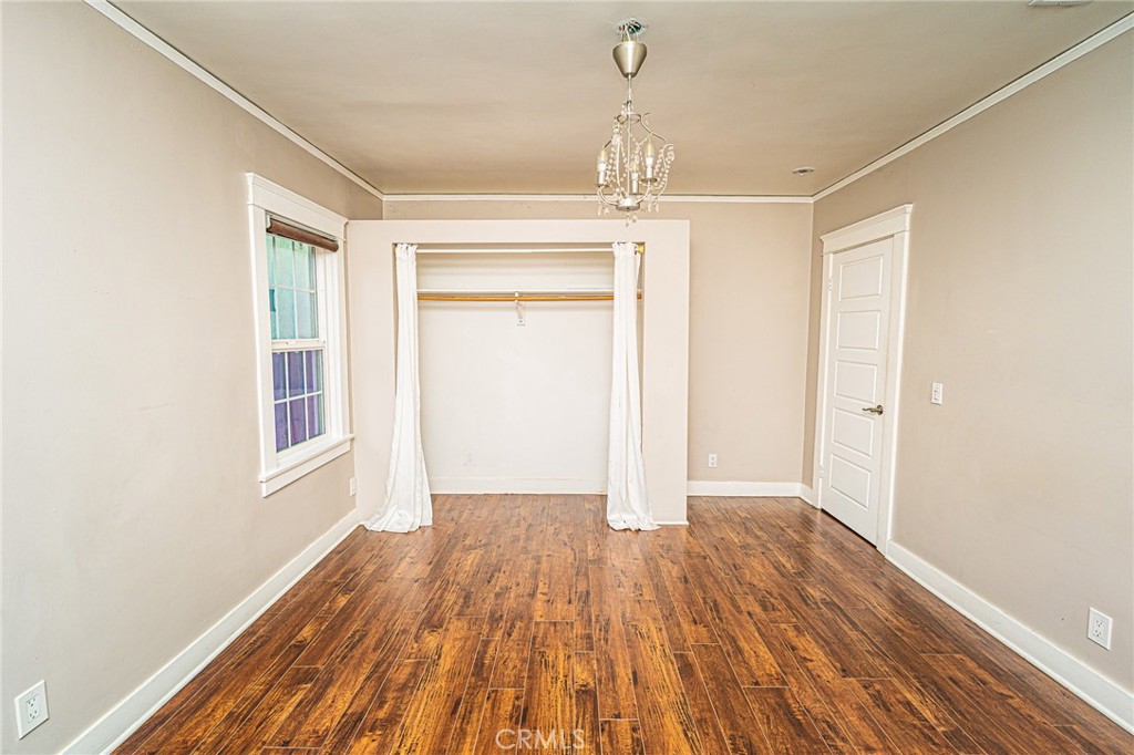 220 Palm Place