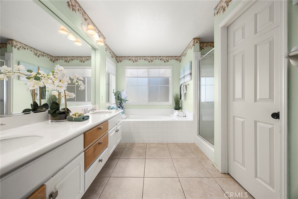 1320 Canterbury Lane