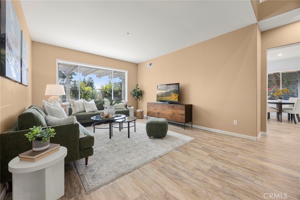 1320 Canterbury Lane