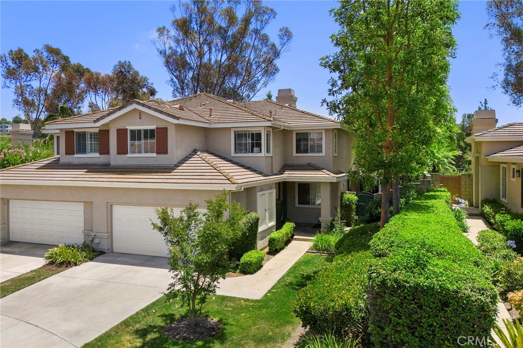 1320 Canterbury Lane