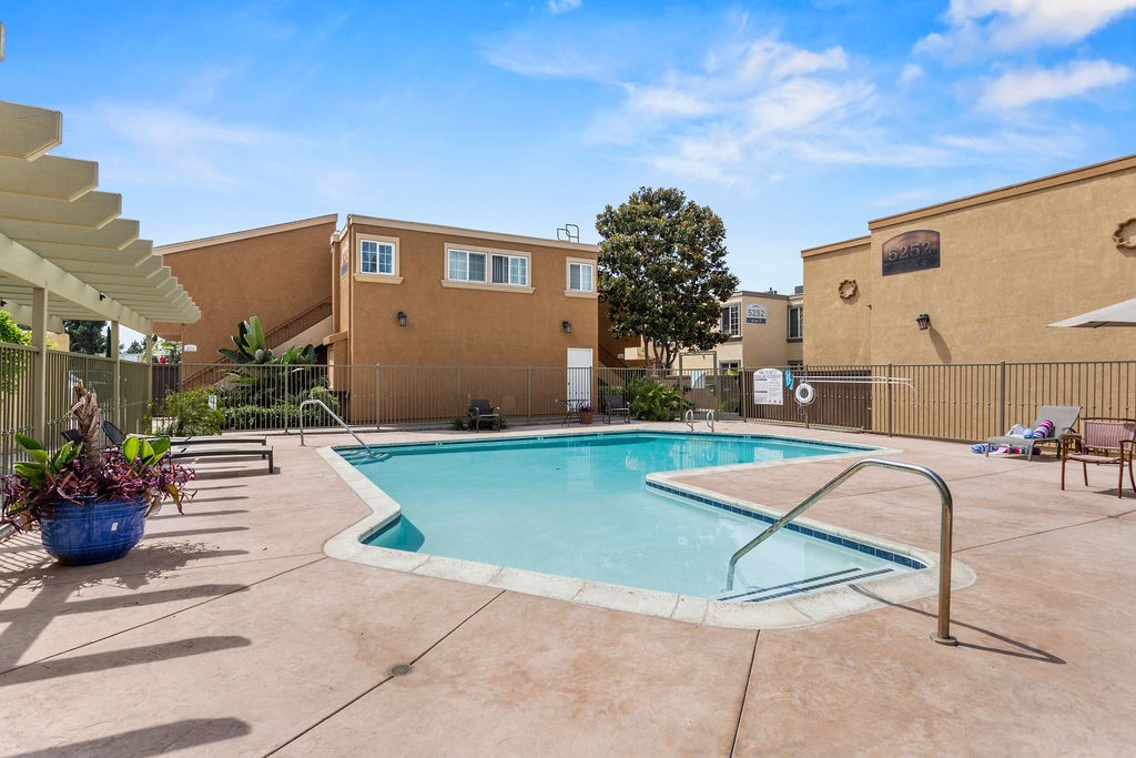 5404 Balboa Arms Drive 369