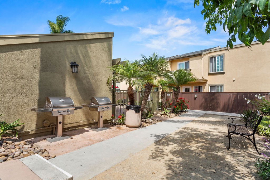 5404 Balboa Arms Drive 369