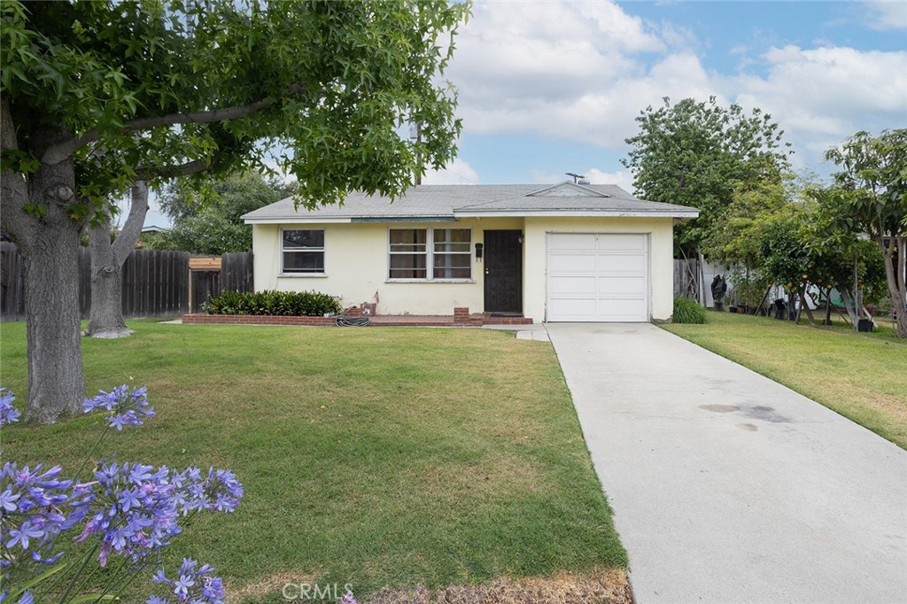 218 Muroc Place