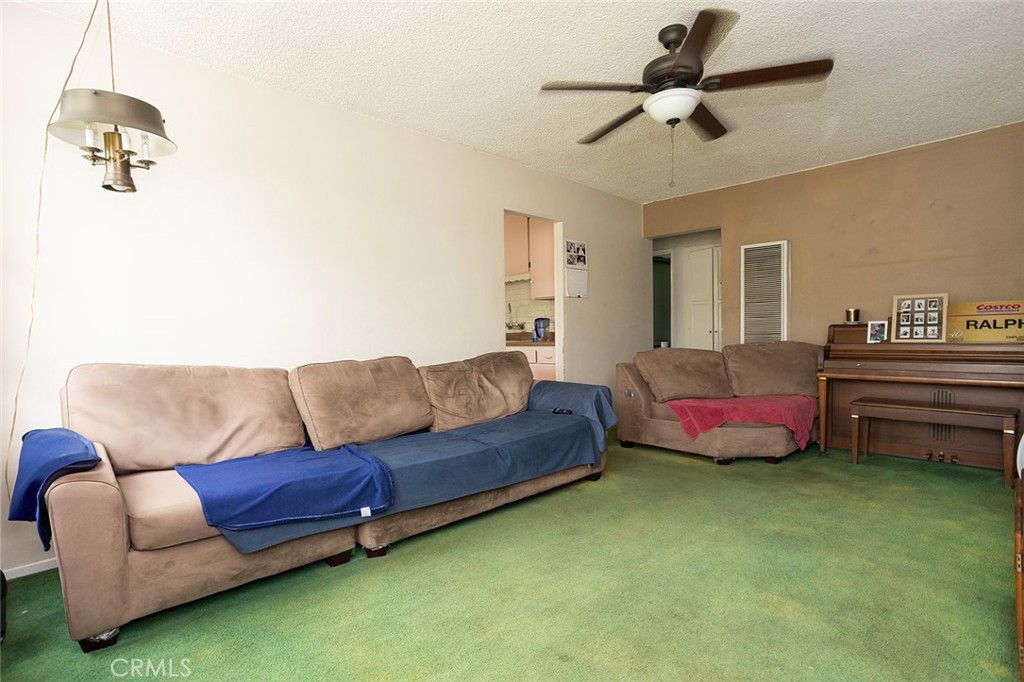 218 Muroc Place