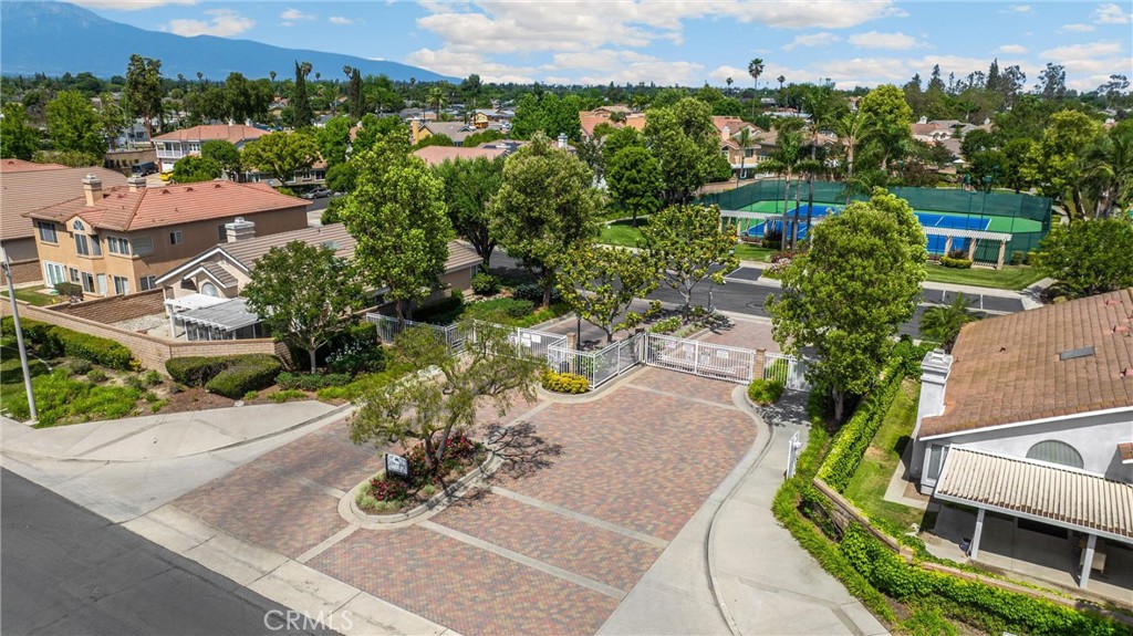 4350 Bennington Court