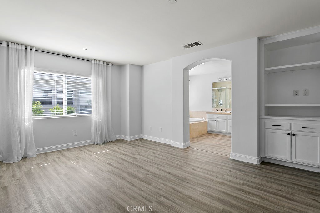 5612 Sprague Ave