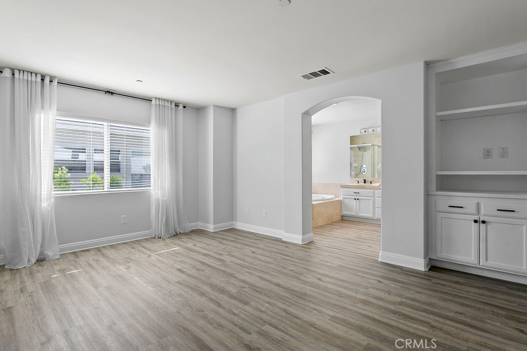 5612 Sprague Ave