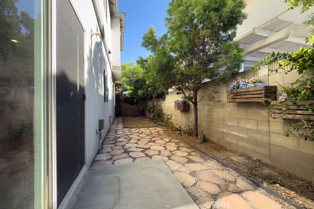 5612 Sprague Ave