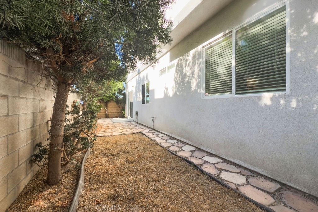 5612 Sprague Ave