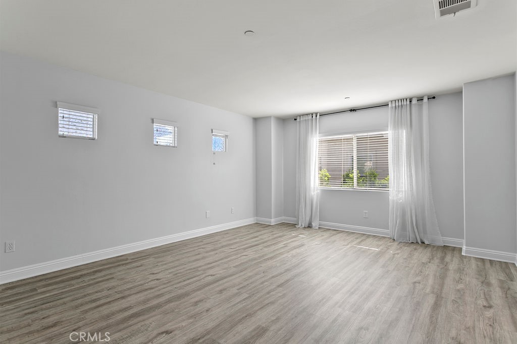 5612 Sprague Ave