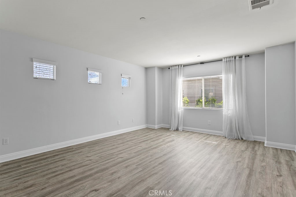 5612 Sprague Ave