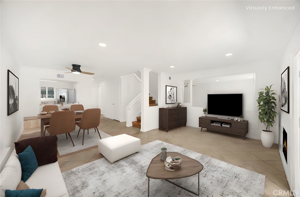 307 N Singingwood Street 32