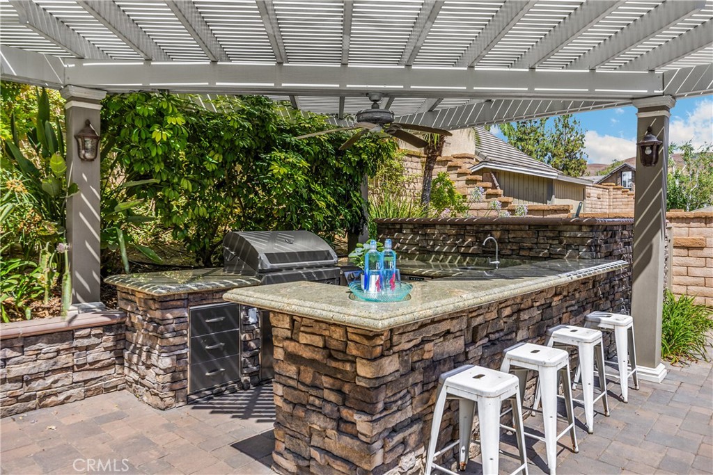 21210 Twin Oak