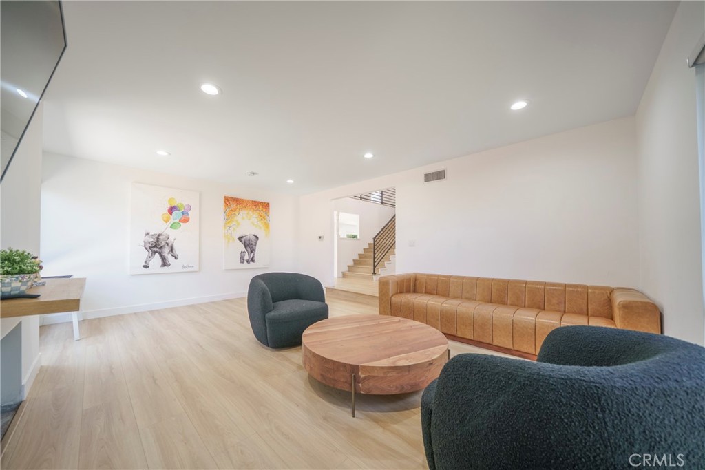 3932 Bonita Place