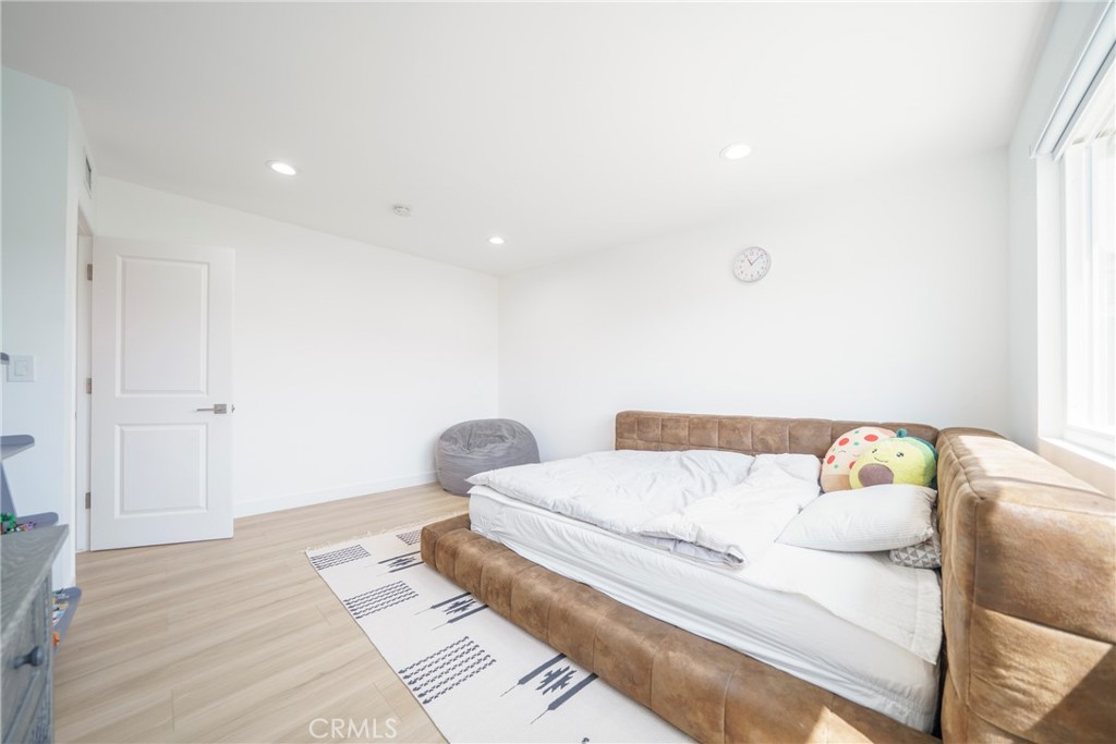 3932 Bonita Place