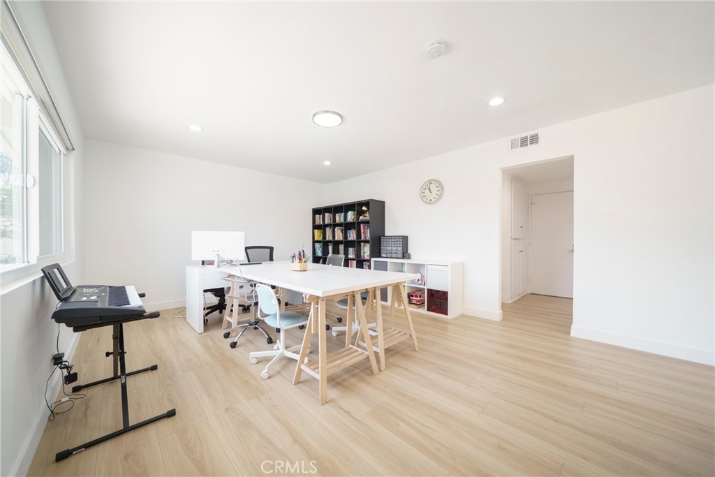 3932 Bonita Place