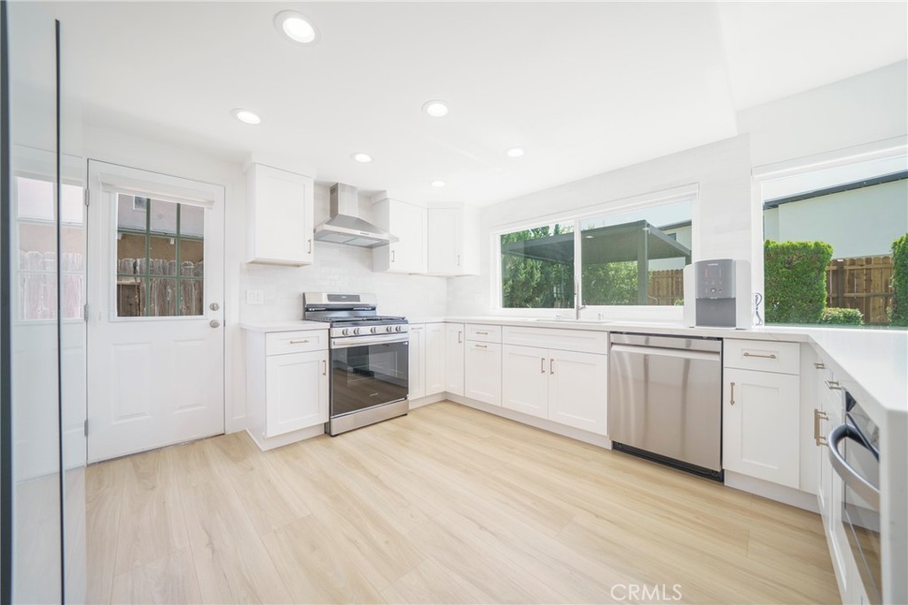 3932 Bonita Place