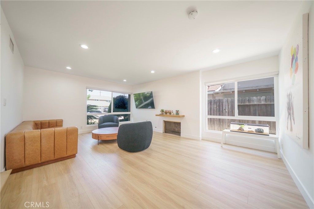 3932 Bonita Place