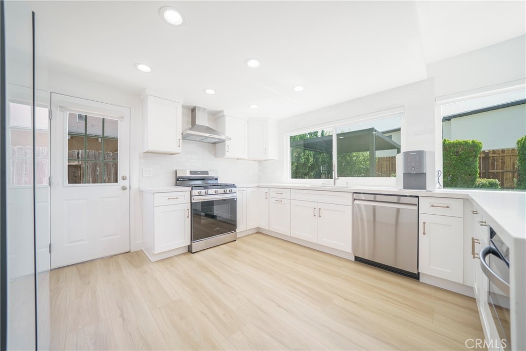 3932 Bonita Place