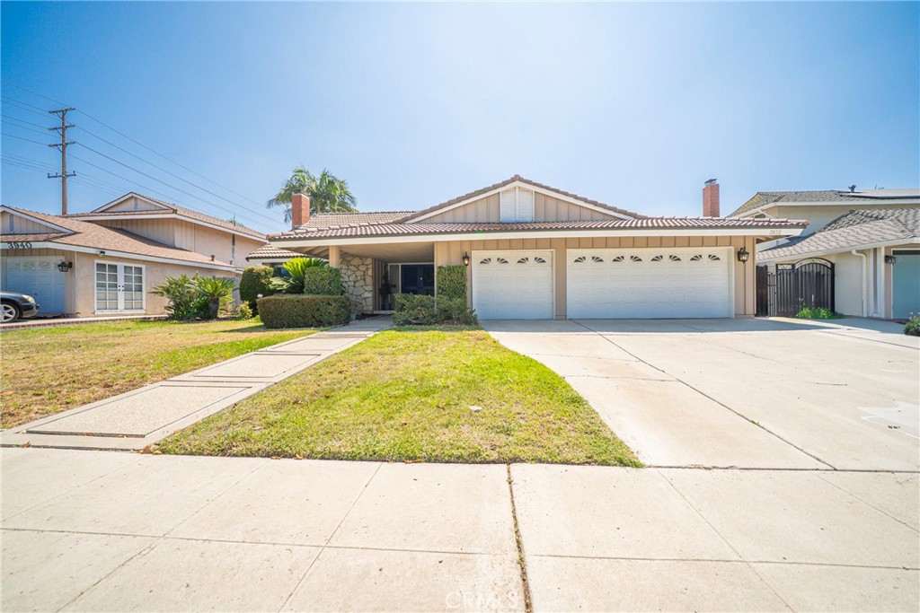 3932 Bonita Place