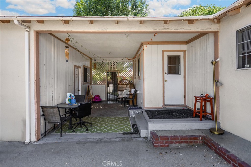 684 Loranne Avenue