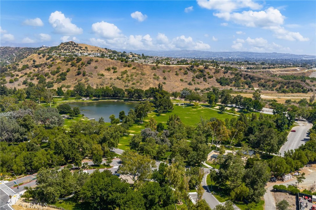 3959 Grandview Drive