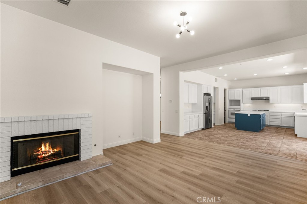 3959 Grandview Drive