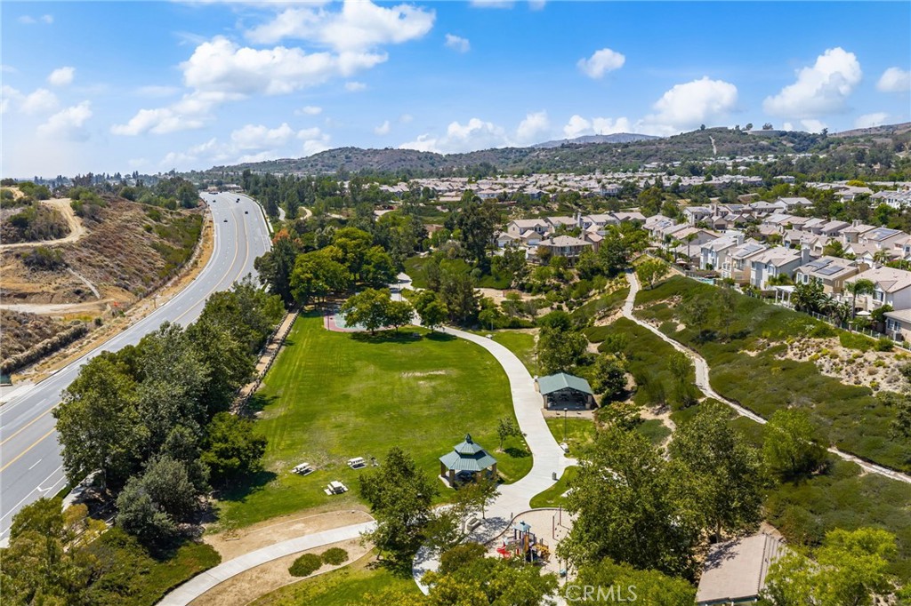 3959 Grandview Drive