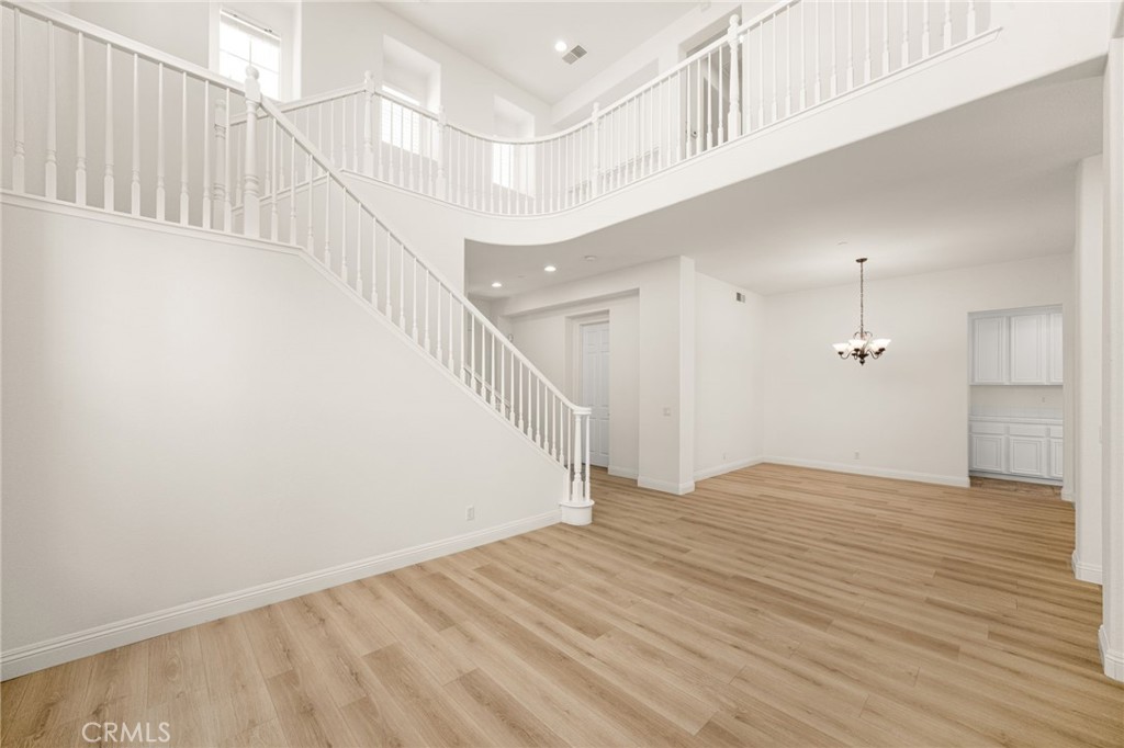 3959 Grandview Drive