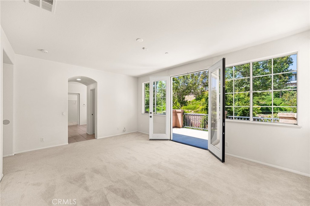 3959 Grandview Drive