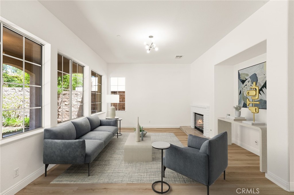 3959 Grandview Drive