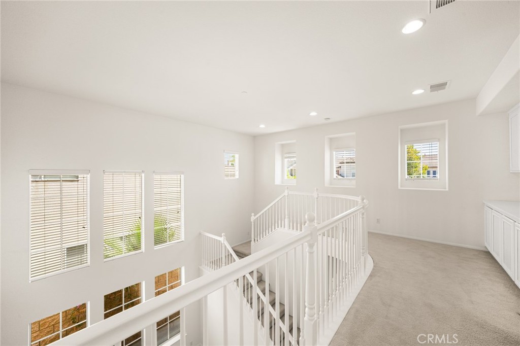 3959 Grandview Drive