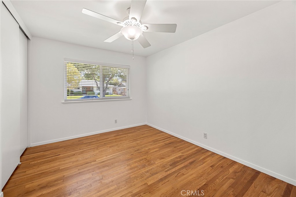 2825 Woodbine Avenue