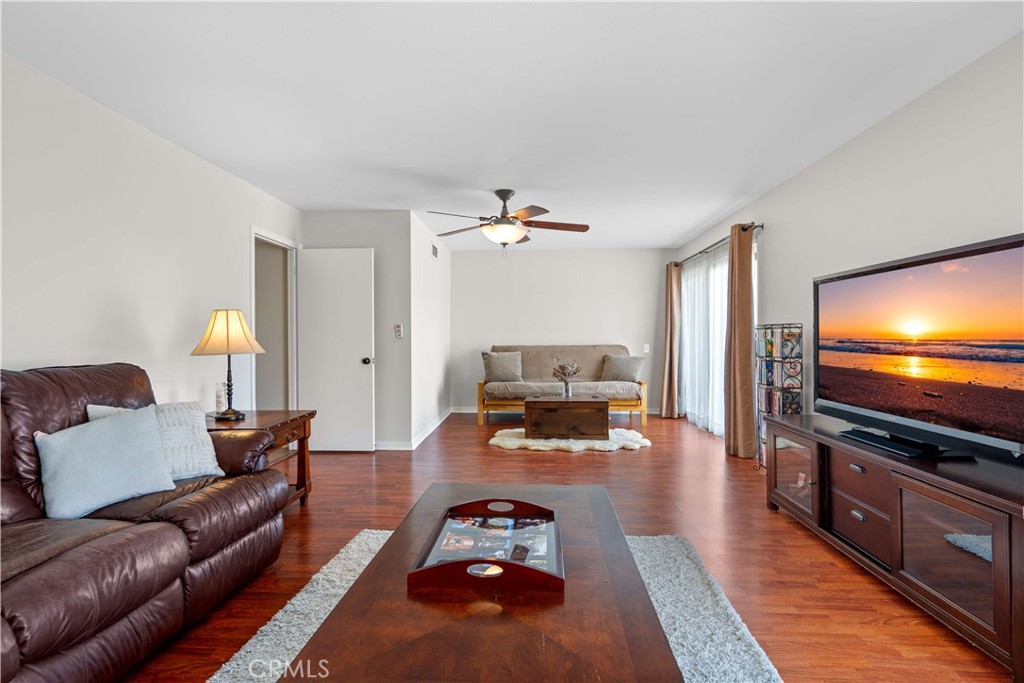 420 S Rolling Hills Place