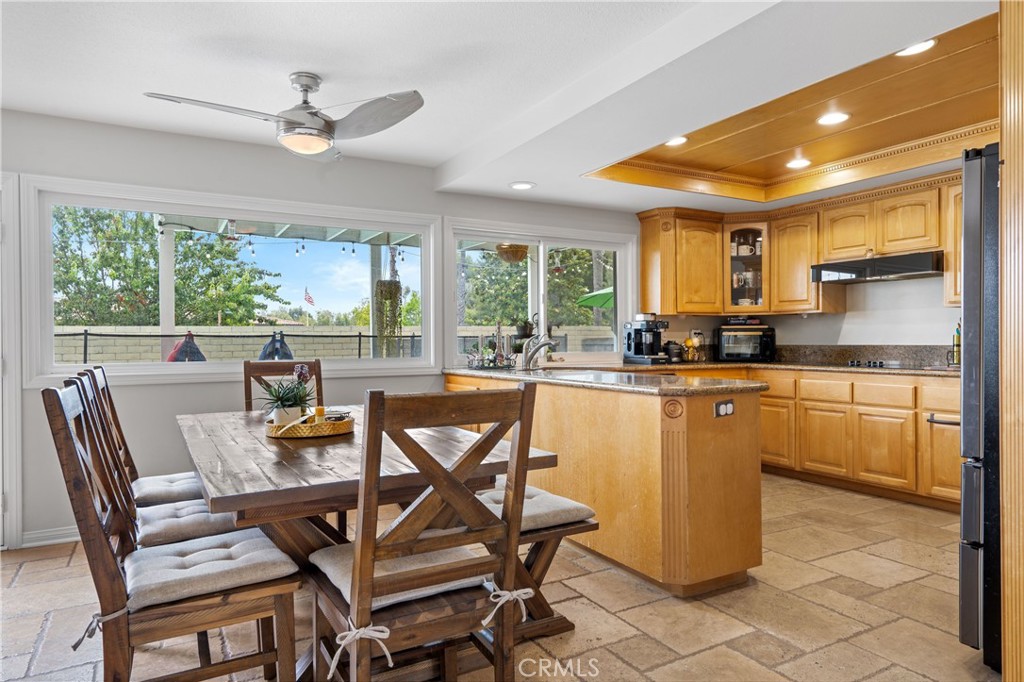 420 S Rolling Hills Place