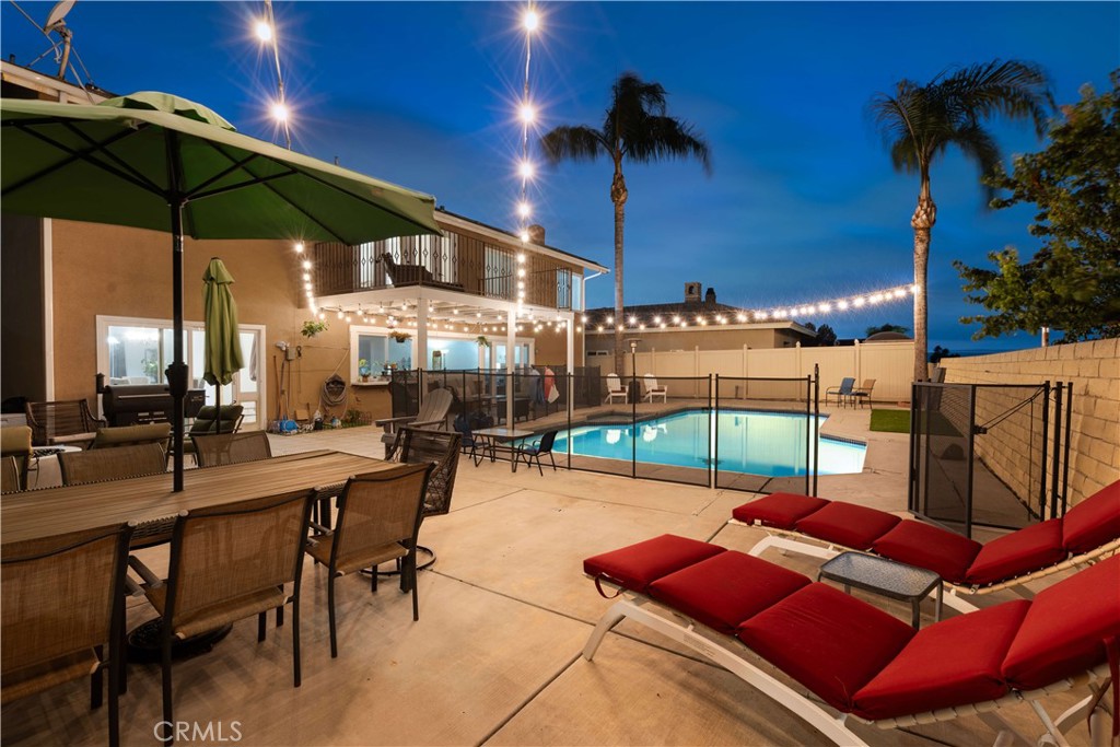 420 S Rolling Hills Place