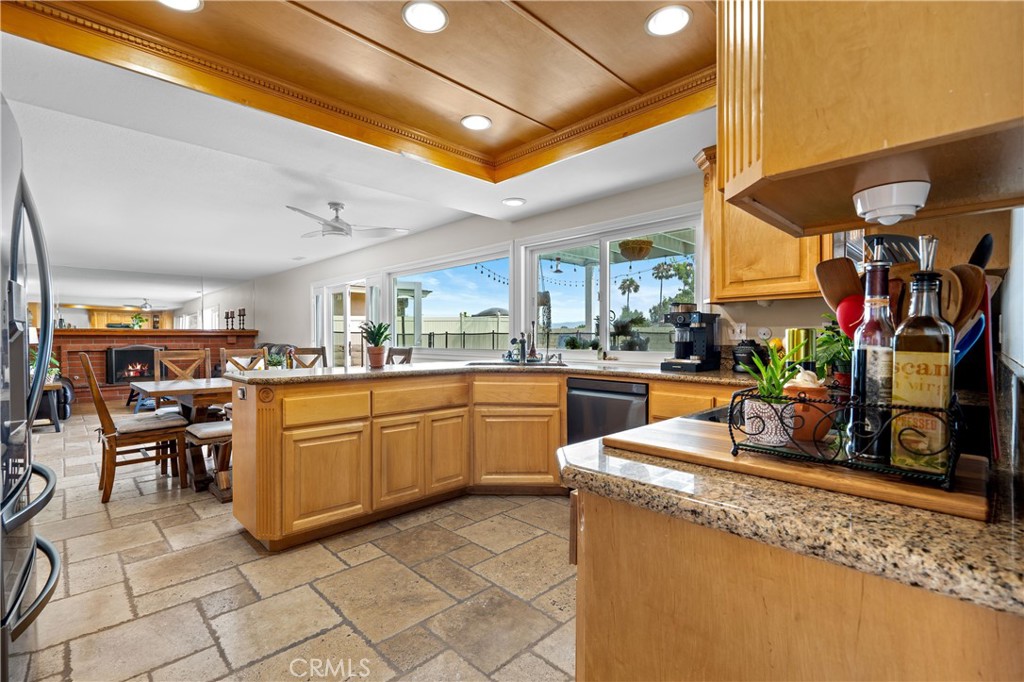 420 S Rolling Hills Place