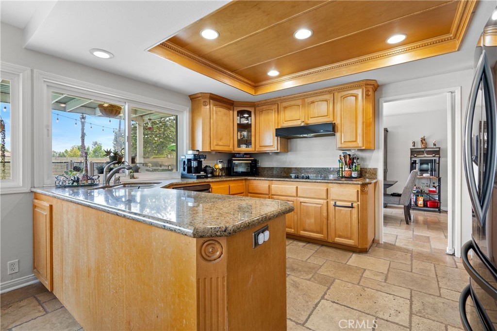 420 S Rolling Hills Place