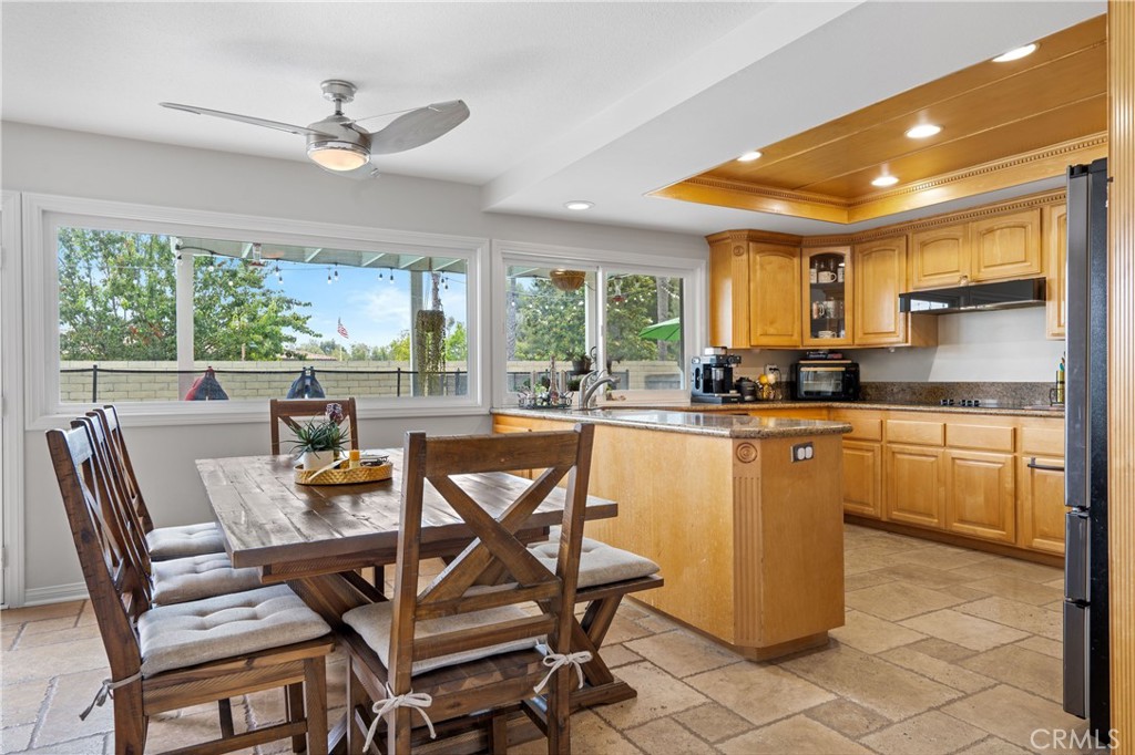 420 S Rolling Hills Place