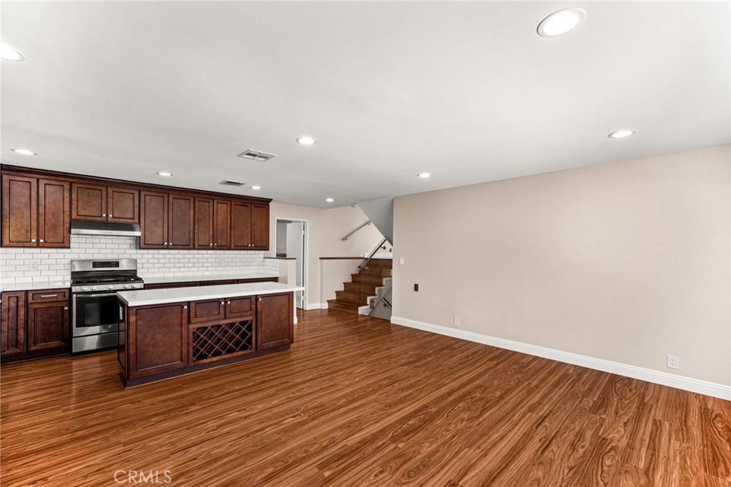 3751 Prestwick Drive