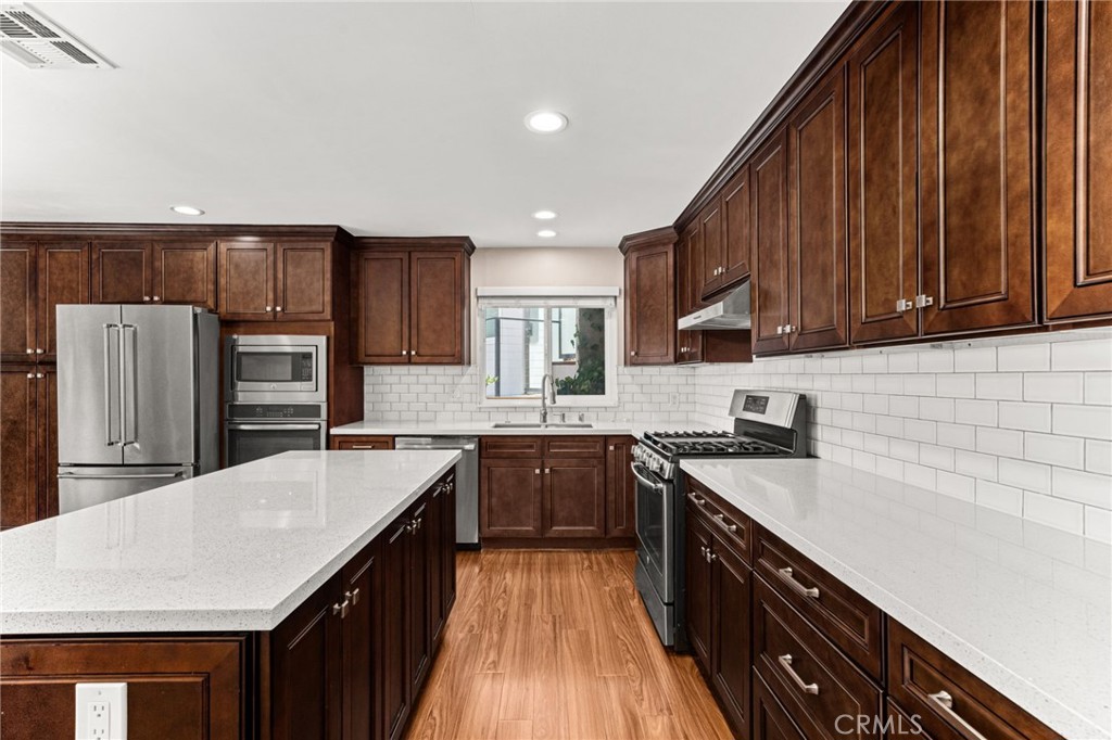 3751 Prestwick Drive