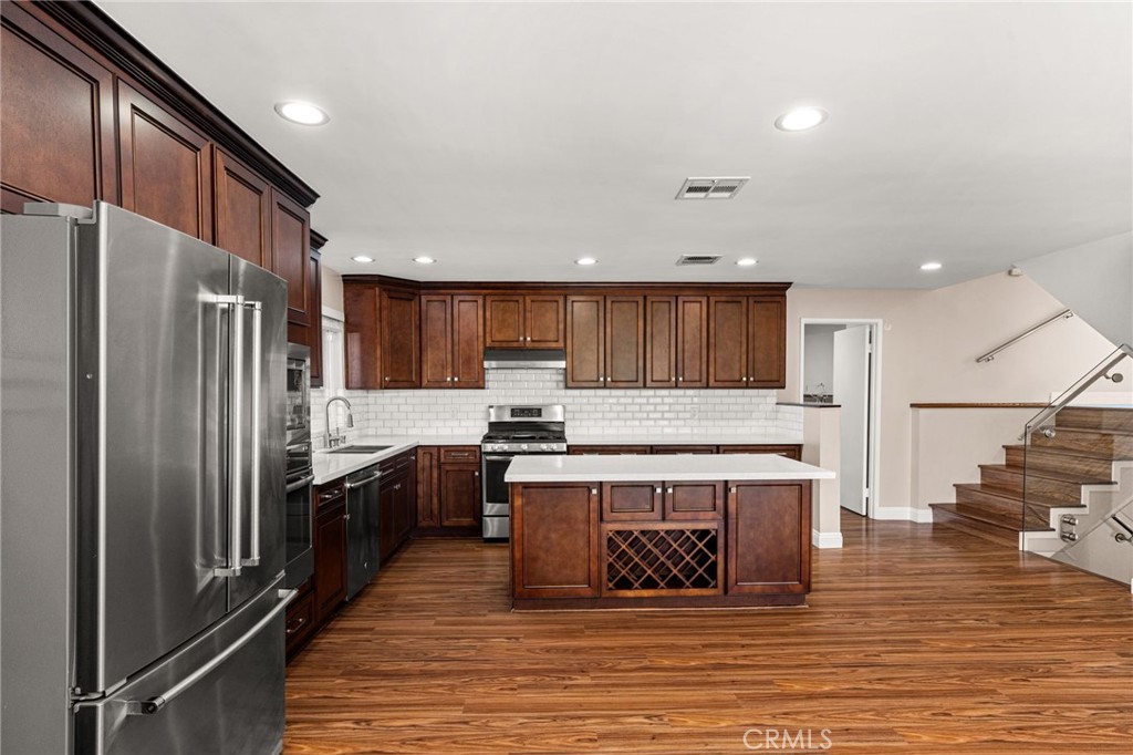 3751 Prestwick Drive